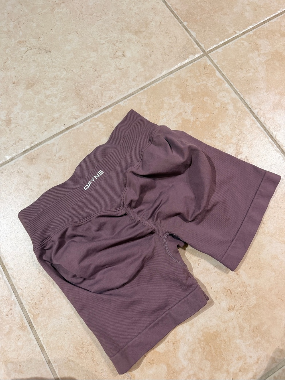 Dfyne Shorts - Picture 2 of 4